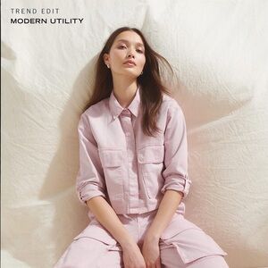 Abercrombie & Fitch Light Pink Cropped Utility Jacket